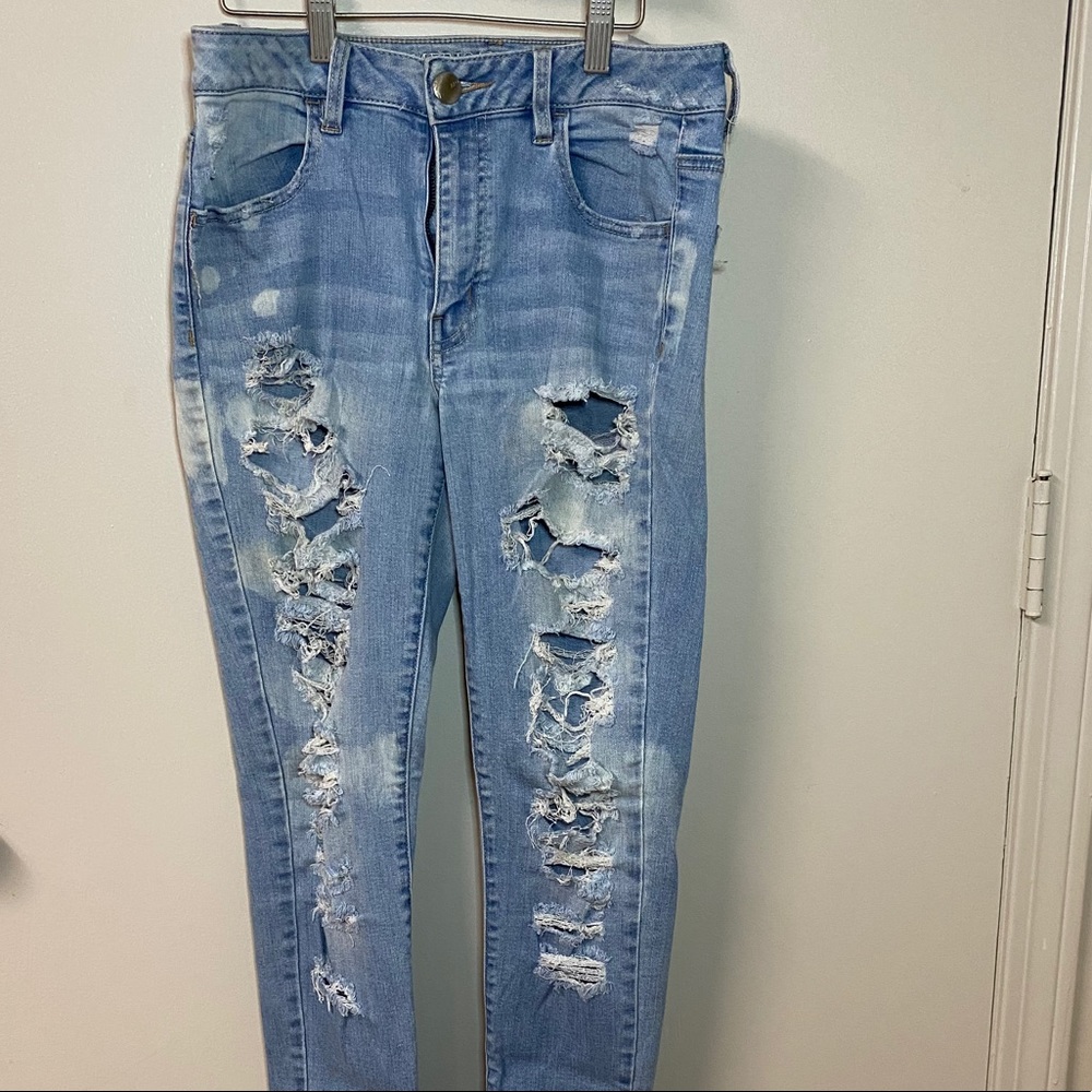 American Eagle super stretch distressed jeans